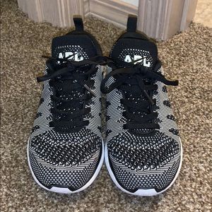 APL Sneakers